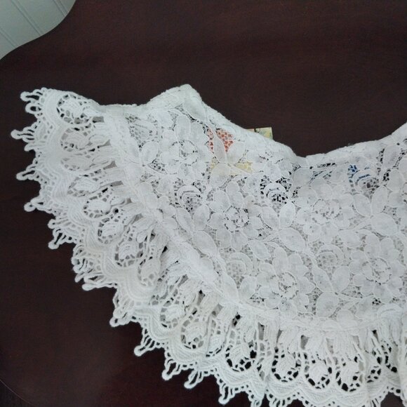 April Cornell Vintage Victorian Style Lace White Dutch Collar New With Tags - Picture 7 of 14